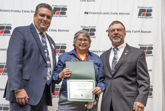 Crawford County Farmer Receives Partnership in Agricultural Literacy Award